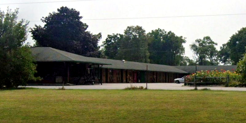 Gull Lake Inn (Gull Lake Motel) - 2019 Street View Of Gull Lake Inn (newer photo)